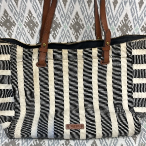 Fossil purse - Picture 4 of 6